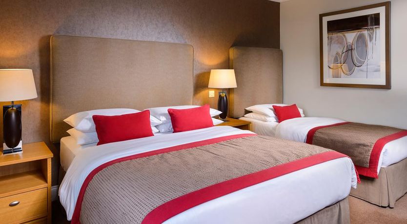 Photo of The Killarney Oaks Hotel