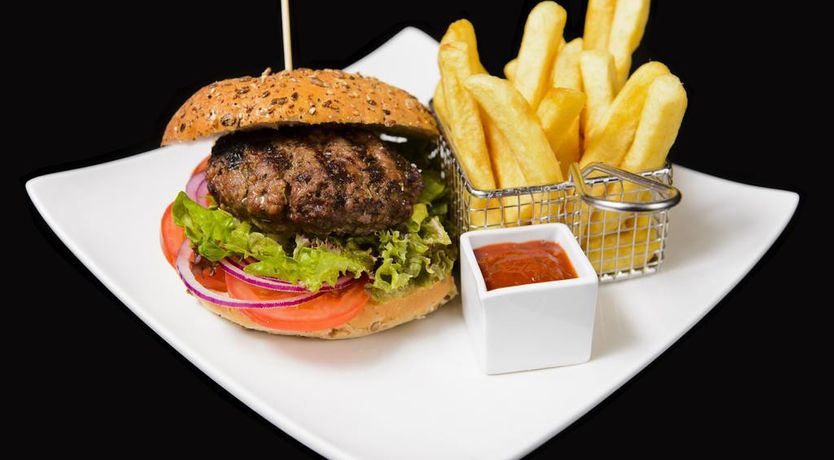 Photo of The Killarney Oaks Hotel