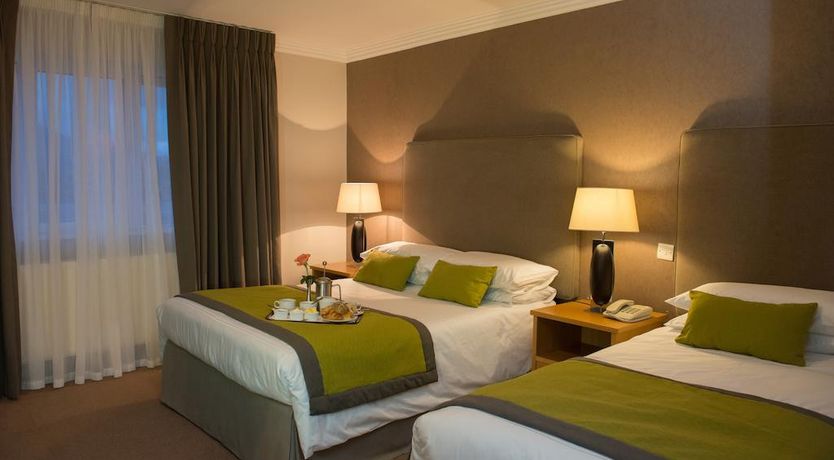 Photo of The Killarney Oaks Hotel