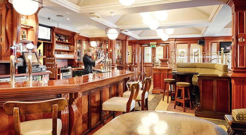 Photo of The Killarney Oaks Hotel