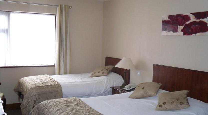 Photo of Horse And Hound Inn Hotel