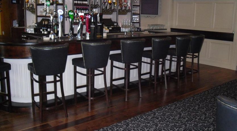 Photo of Horse And Hound Inn Hotel