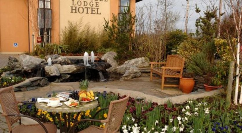 Photo of Stanville Hotel