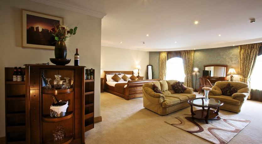 Photo of Broadhaven Bay Hotel