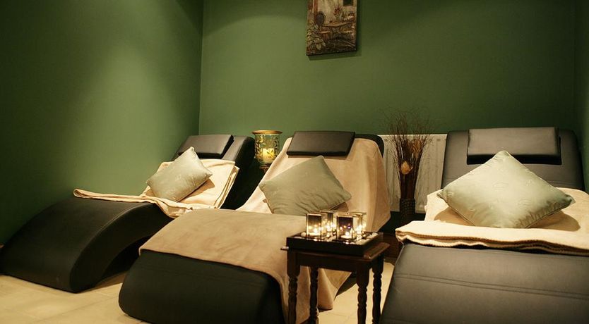 Photo of Broadhaven Bay Hotel