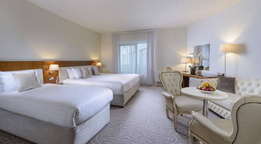 Photo of The Ellison Hotel