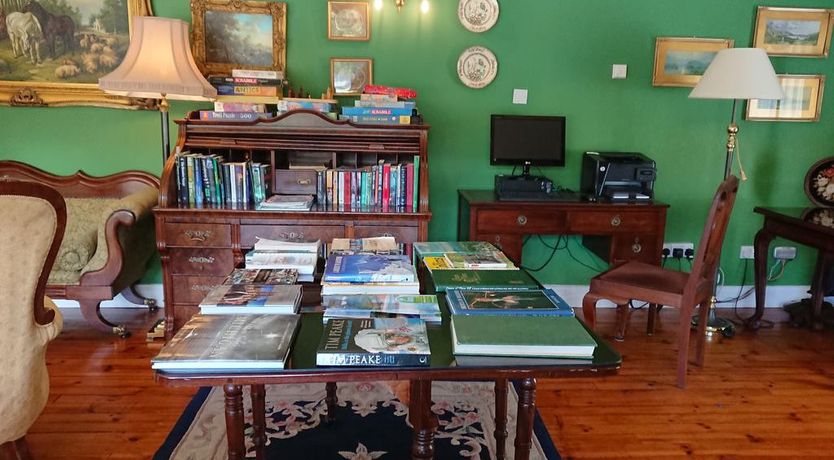 Photo of Earls Court Hotel