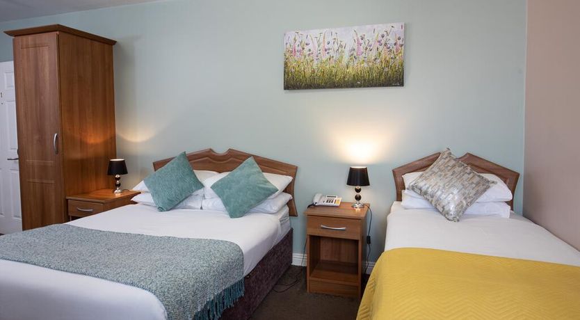 Photo of Murphys Hotel