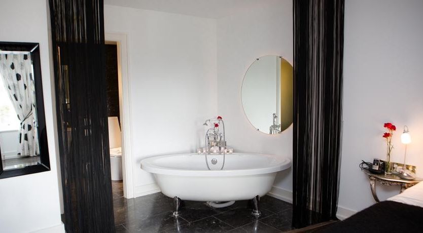 Photo of Lisloughrey Lodge