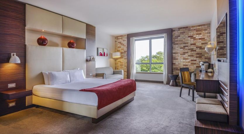 Photo of Absolute Hotel