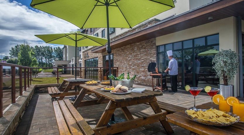 Photo of Charleville Park Hotel