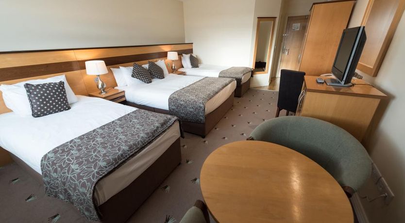 Photo of Ard Ri House Hotel