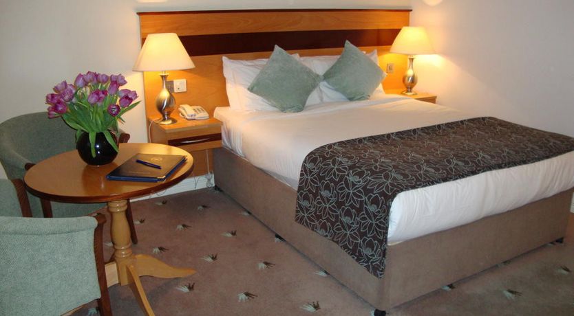 Photo of Ard Ri House Hotel