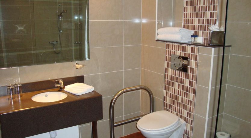 Photo of Ard Ri House Hotel