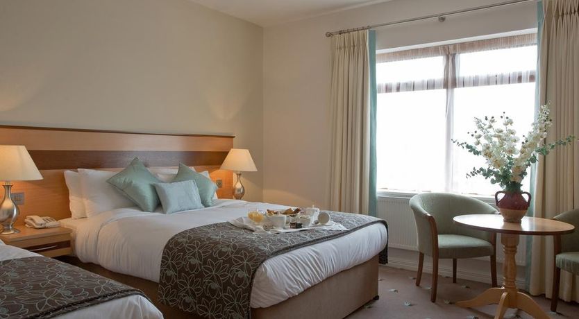 Photo of Ard Ri House Hotel