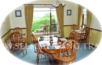 Rinneen Country Home Holiday Cottage