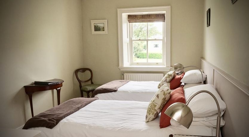 Photo of Cartron House Farm