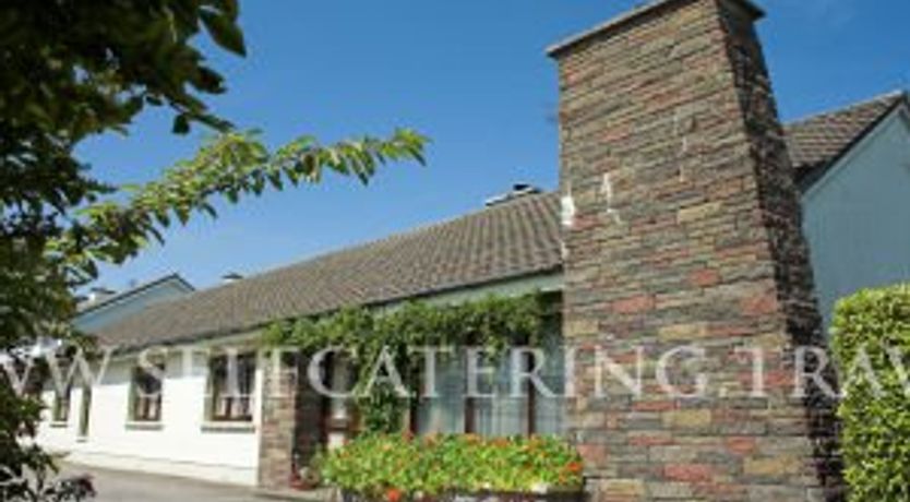 Photo of Aras Mhuire