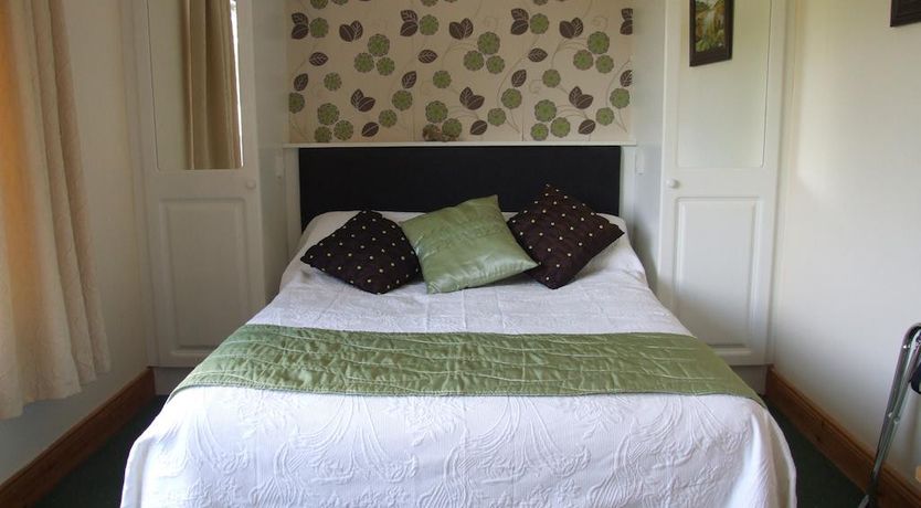 Photo of O'Sheas Ceol Na Habhann B&B