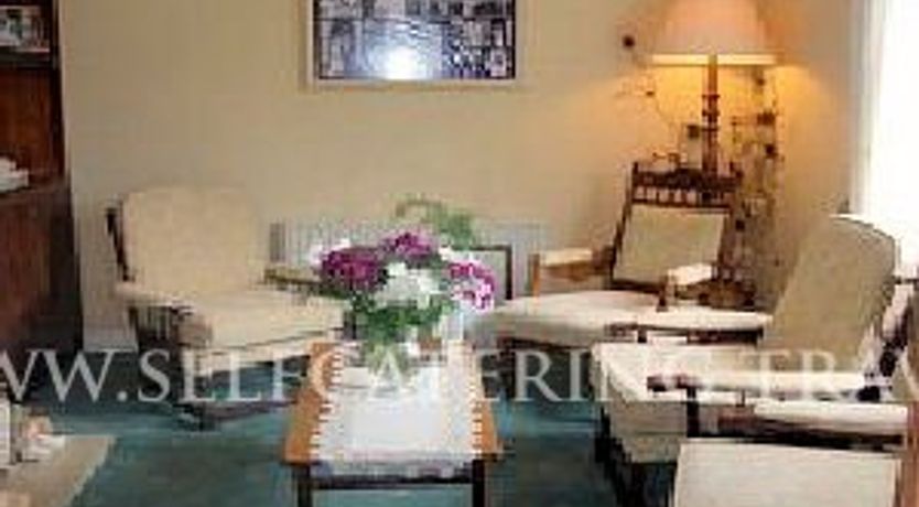 Photo of Hollybough House