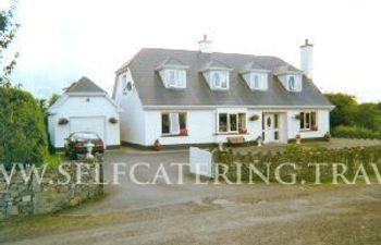 Glen Cove Holiday Cottage