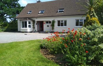 Twin Oaks B&B Holiday Cottage