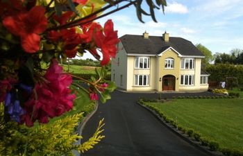 Burkes Mulbur B&B Holiday Cottage