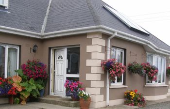 Killurin Lodge B&B Holiday Cottage