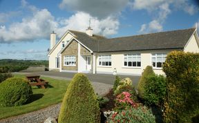 Photo of River Valley Farmhouse B&B