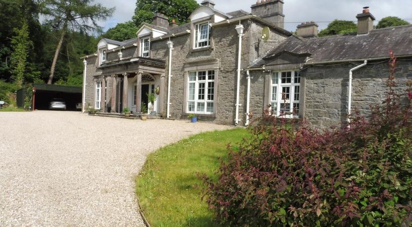 Photo of Ross House Equestrian Centre