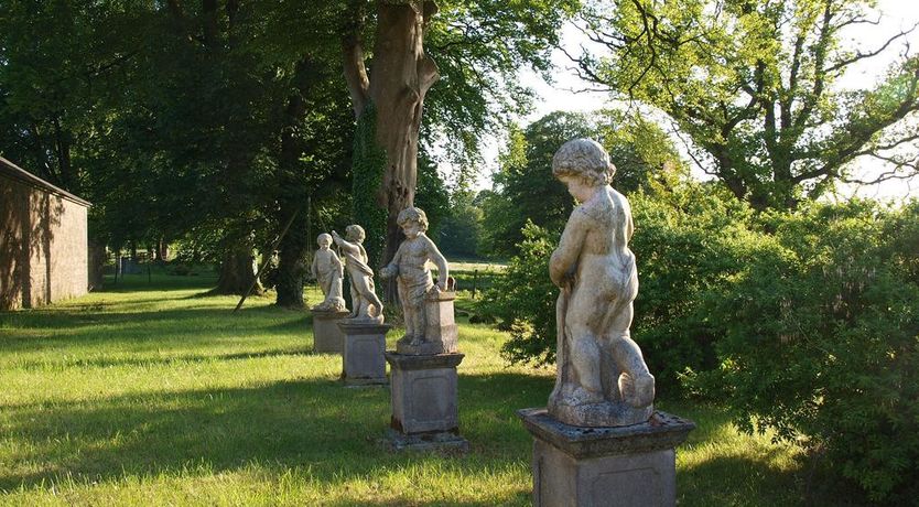 Photo of Ross House Equestrian Centre