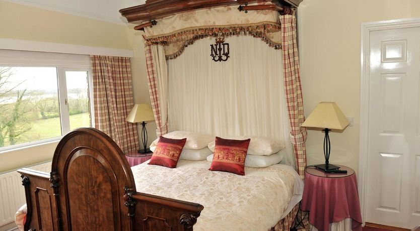 Photo of Lough Owel Lodge