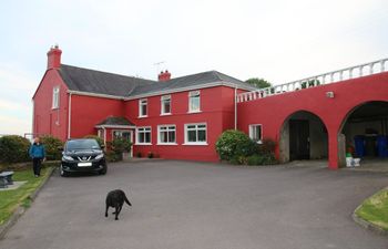 Bridgeview Farmhouse B&B Holiday Cottage