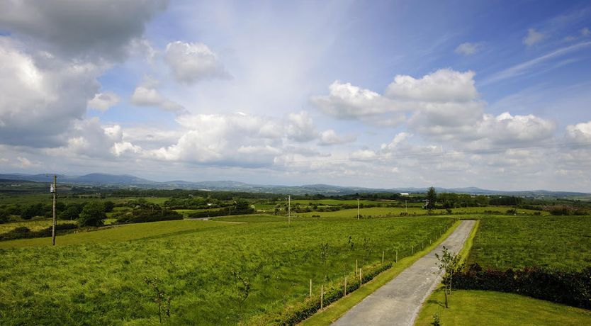 Photo of Coolbawn Lodge Farmhouse B&B