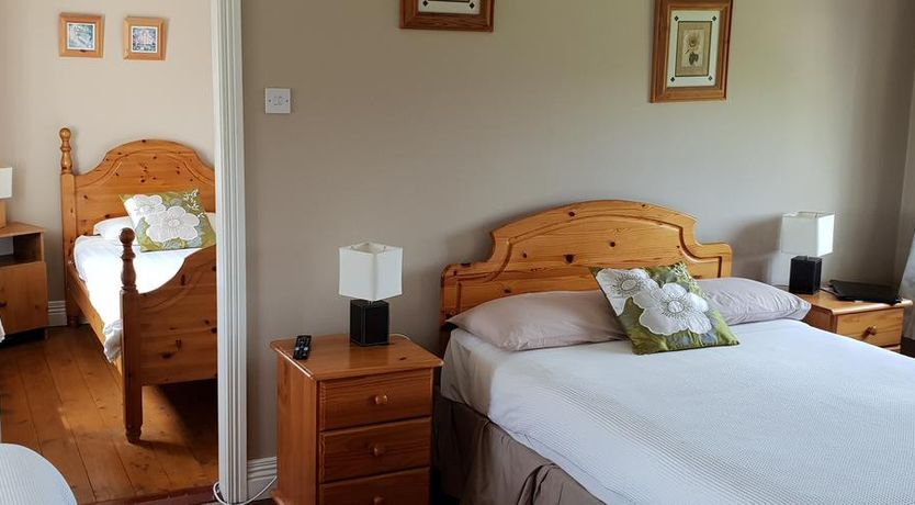 Photo of Dergfield House B&B