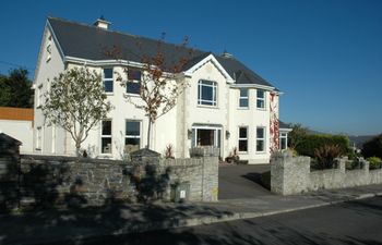 Caldra B&B Holiday Cottage