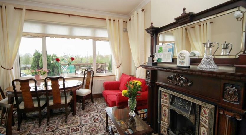 Photo of Launard House B&B