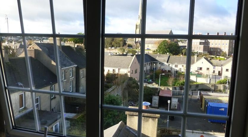 Photo of Dooleys Bed And Breakfast