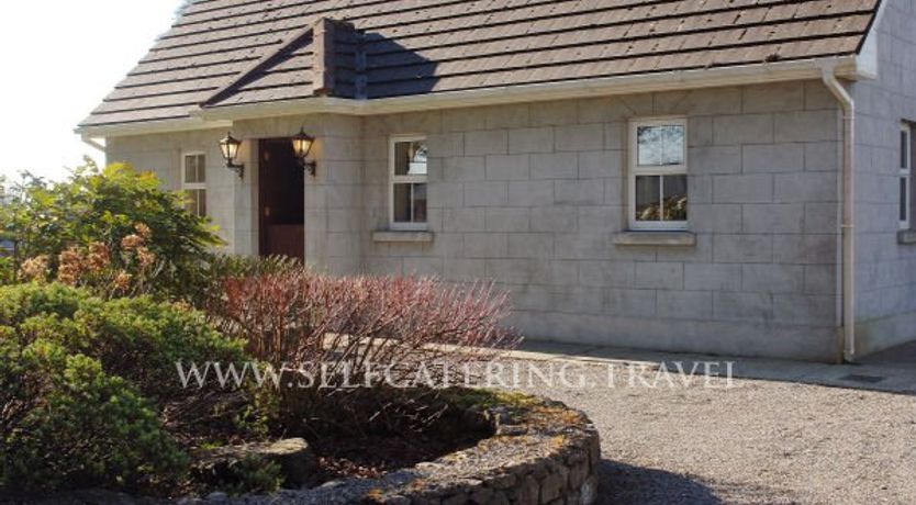 Photo of Raheen Apartments