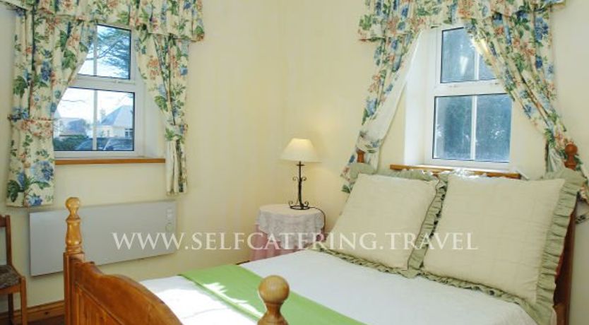 Photo of Raheen Apartments