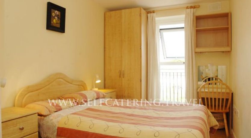 Photo of Arus Grattan