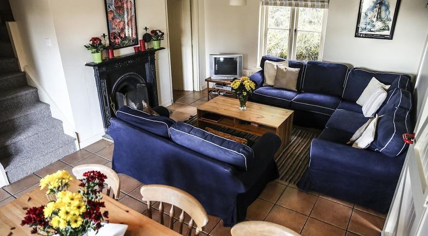 Photo of Innish Beg Cottages