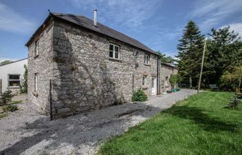 Chestnut House Holiday Cottage