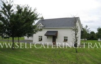 Loughstown Holiday Village 2 Villa