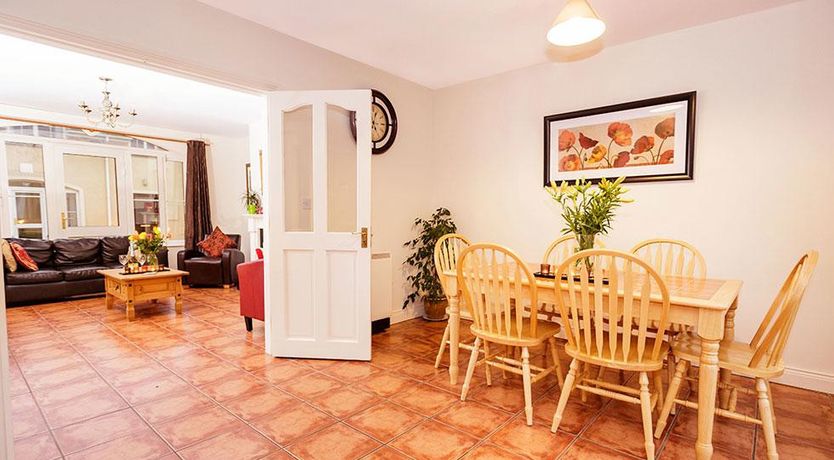 Photo of Killarney Holiday Village