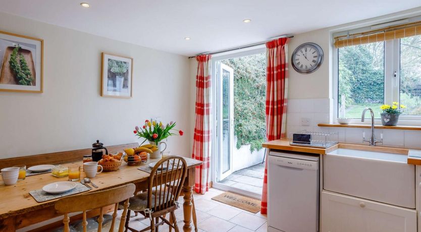 Photo of 2 Bed in Dorchester