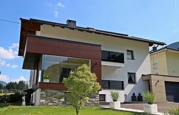 Fabian Holiday Home