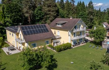 Ogris Holiday Home