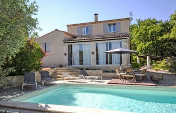 Les Iris Villa