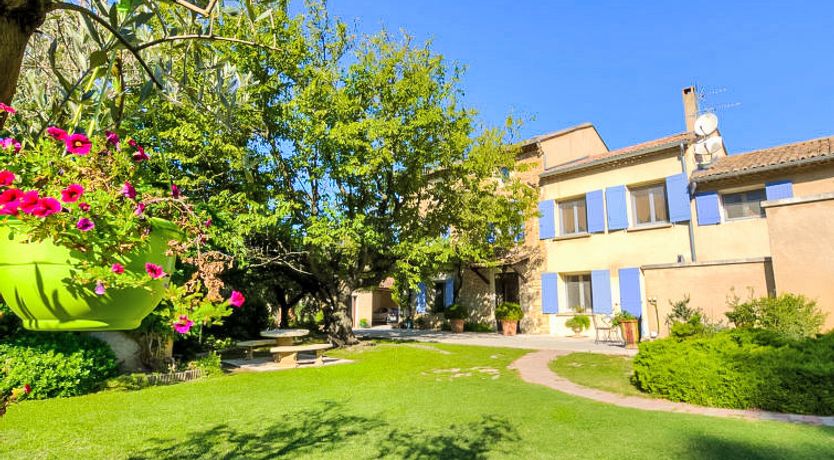 Photo of de la Roque